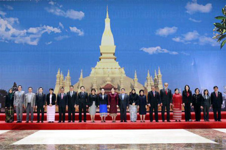 В Лаосе состоялась конференция замминистров финансов и замглав центробанков АСЕАН+3